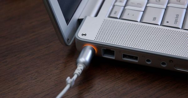 Cách sử dụng và bảo quản Pin laptop