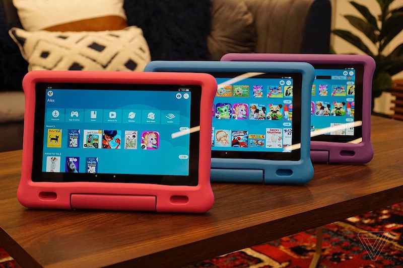 Lựa chọn mẫu laptop cho các bé học online tại nhà phù hợp với từng độ tuổi