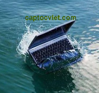 laptop bị vào nước
